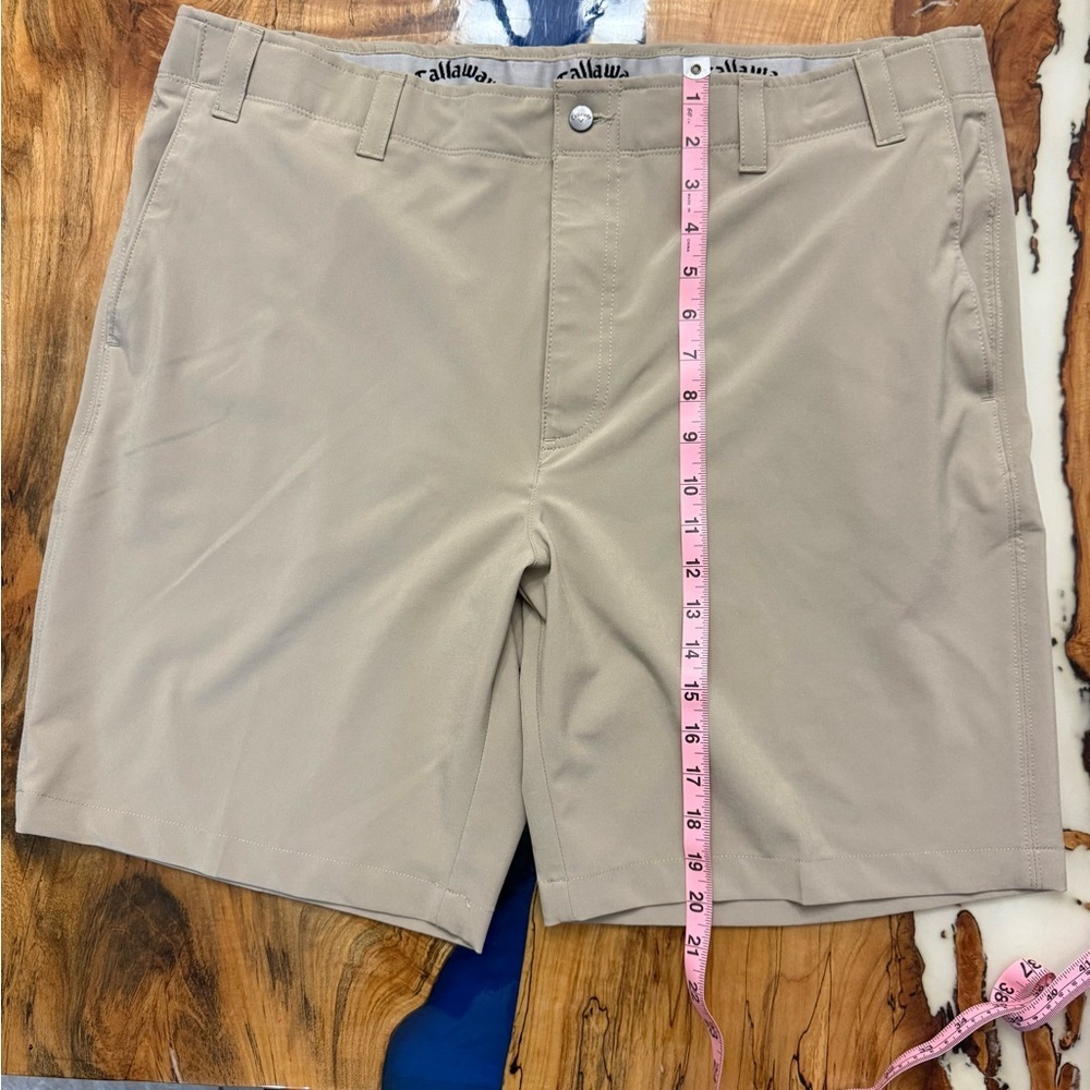 Callaway Golf Course Shorts Mens 40 Khaki Stretch Performance Opti Dri - Picture 4 of 8